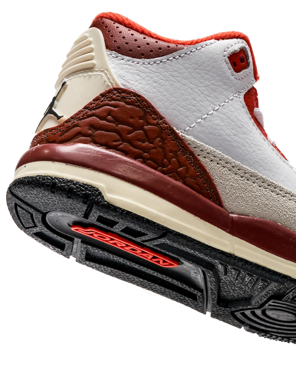 Jordan 3 retro shops “white/black/mats stone/ team orange”